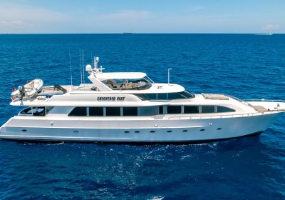 CHECKERED-PAST-1999-34.14m-112ft-Westport-Motor-Yacht-for-sale-YachtDealz1