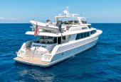 CHECKERED PAST | 1999 34.14m (112ft) Luxury Flybridge Performance Motor Yacht built by American shipyard Westport