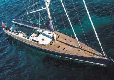 FANCY-2004-30.48m-100ft-Carbon-Sailing-Yacht-for-sale-YachtDealz18