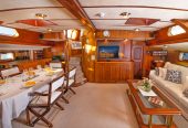 FREE WINGS | 1984 29.86m (97’11’) Classic World Cruising Ketch Sail Yacht built by New Zealand shipyard Thackwray