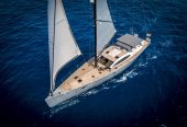 ILLUSION OF THE ILES | 2006 34.2m (99’1”) Luxury World Cruising Carbon Sailing Yacht built by South African shipyard Southern Wind