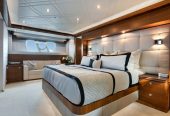 IN THE ZONE | 2012 33.53m (110ft) Luxury Tri-Deck Flybridge Motor Yacht built by Horizon Yachts