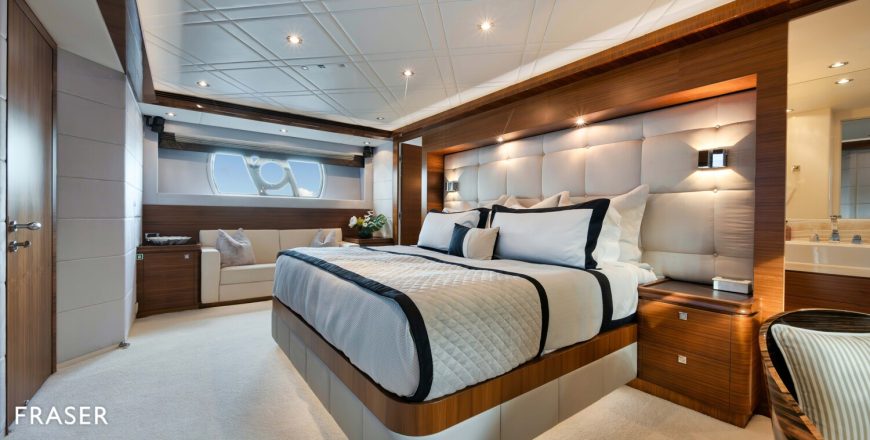 IN THE ZONE | 2012 33.53m (110ft) Luxury Tri-Deck Flybridge Motor Yacht built by Horizon Yachts