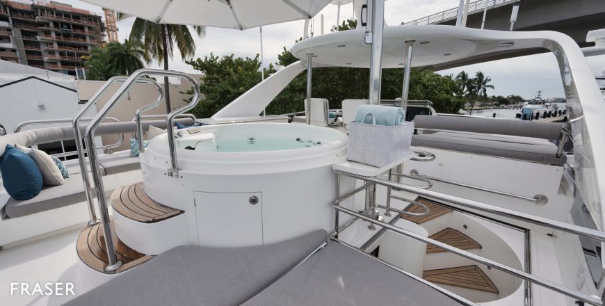 IN THE ZONE | 2012 33.53m (110ft) Luxury Tri-Deck Flybridge Motor Yacht built by Horizon Yachts