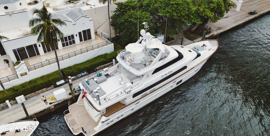 IN THE ZONE | 2012 33.53m (110ft) Luxury Tri-Deck Flybridge Motor Yacht built by Horizon Yachts