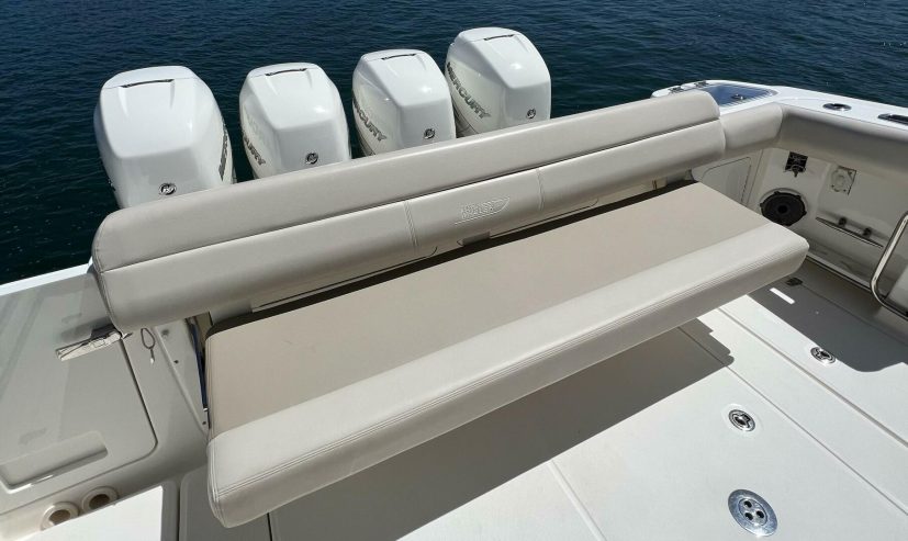 INTUITION | 2020 12.8m (42ft) Boston Whaler 420 Outrage Center Console Sportfisher Motor Yacht