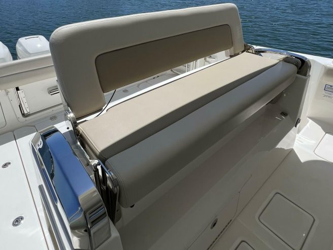 INTUITION | 2020 12.8m (42ft) Boston Whaler 420 Outrage Center Console Sportfisher Motor Yacht