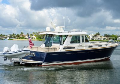 ODIN-2015-14.63m-48ft-Sabre-48-Salon-Express-Trawler-Style-Cruising-Motor-Yacht28