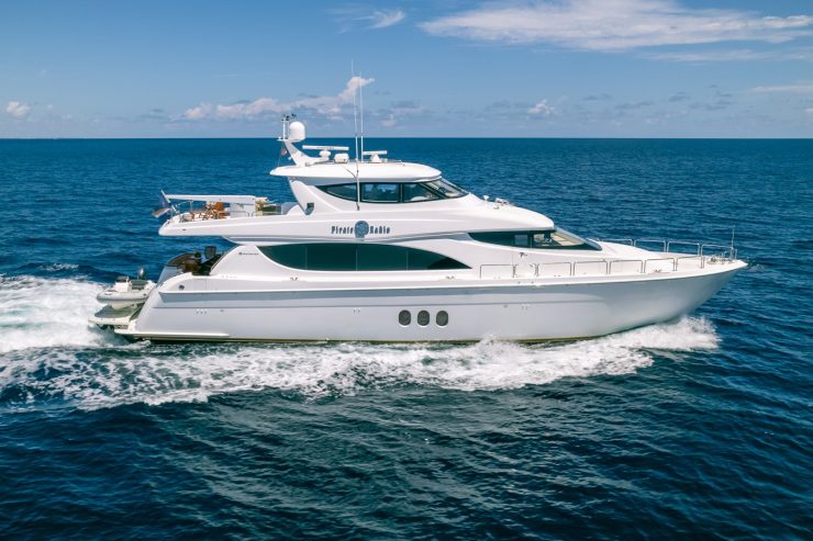 PIRATE RADIO | 2008 24.38m (80ft) Luxury Flybridge Motor Yacht built by American shipyard HATTERAS YACHTS