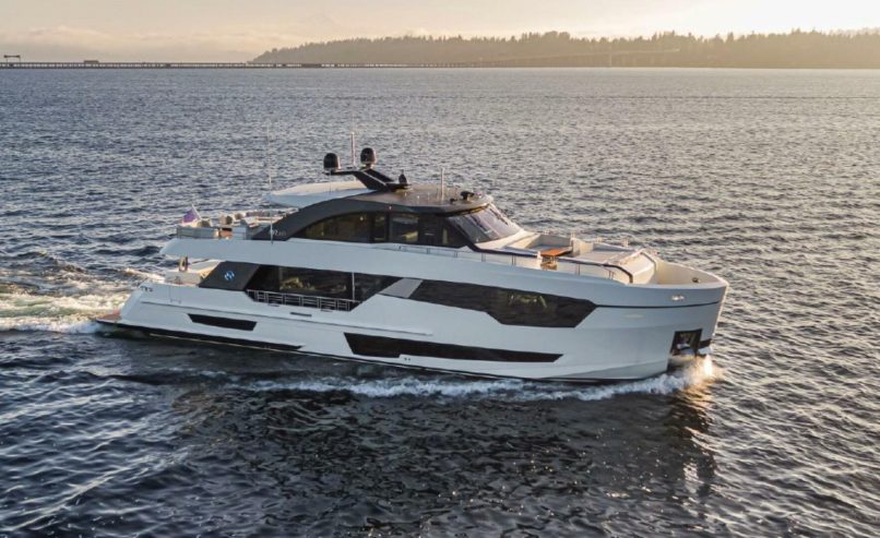 TLC | 2020 27.43m (90ft) Ocean Alexander 90R Performance Luxury Motor Yacht