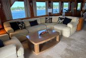 TUFF SHIP | 2006 30m (98’5″) Luxury Flybridge Motor Yacht built by American shipyard HARGRAVE CUSTOM YACHTS