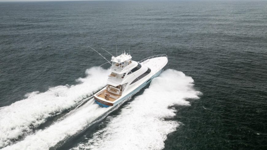 WORK OF ART | 2016 28.42m (93’3″) Enclosed Bridge Convertible Sportfisher Motor Yacht built by American shipyard VIKING