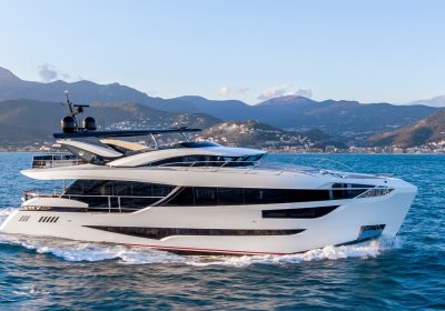 CADET-V-2018-899-27.3m-Dominator-Motor-Yacht-for-sale_YachtDealz18