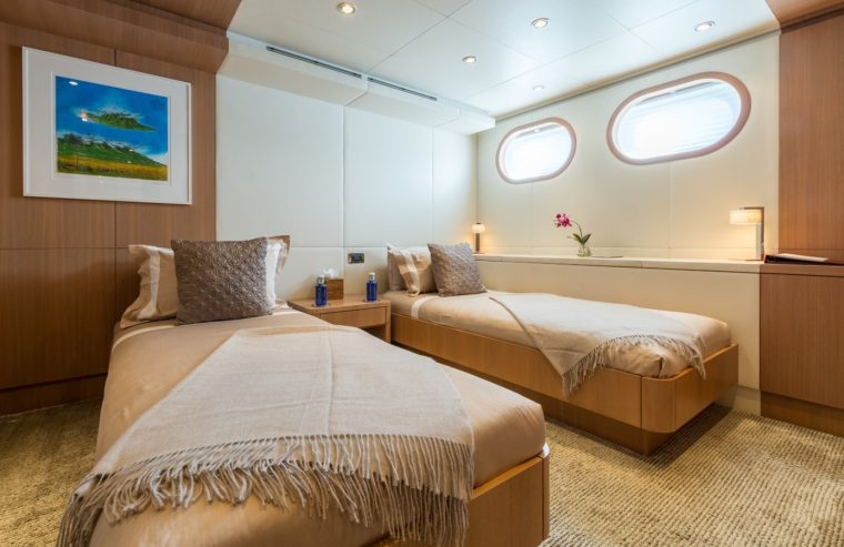 GO | 2010 43m (141ft) Feadship Motor Yacht