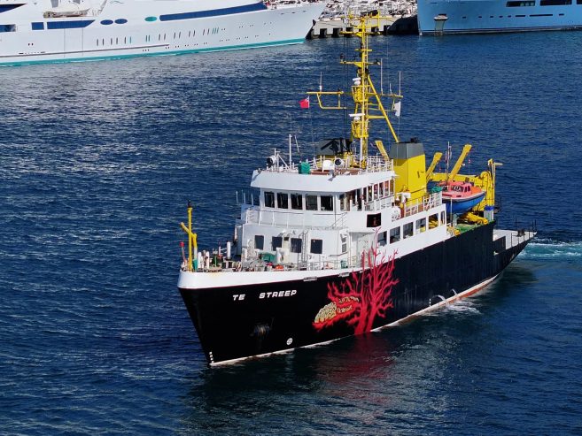 TE STREEP | 1985 49.55m (162’5″) Explorer Yacht built by NV Scheepswerven van Langerbrugge