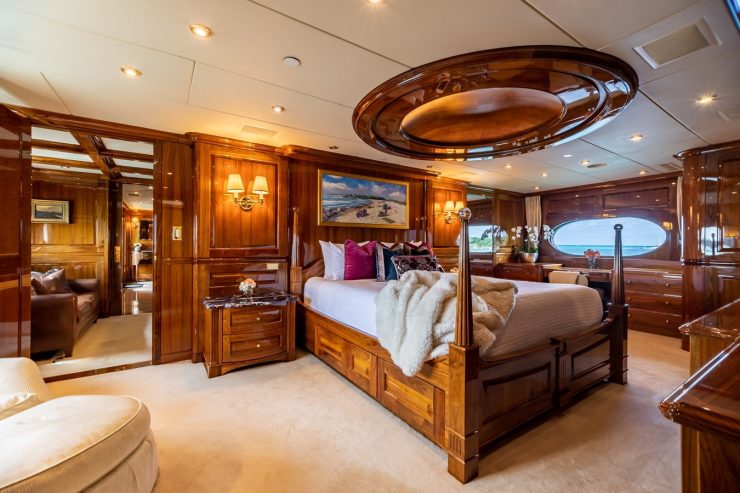 AMORE | 2005 47.85m (157ft) Luxury Tri-Deck Motor Yacht built by American shipyard Christensen