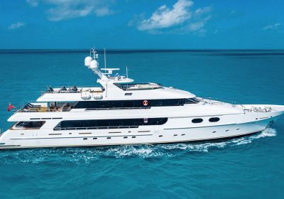 AMORE-2005-47.85m-157ft-Christensen-Motor-Yacht-for-sale_YachtDealz20