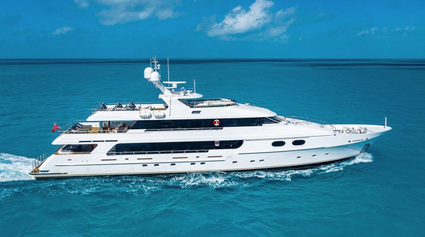 AMORE | 2005 47.85m (157ft) Luxury Tri-Deck Motor Yacht built by American shipyard Christensen