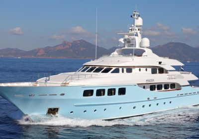 AWATEA-2008-45m-1478-Hakvoort-Motor-Yacht-for-sale_YachtDealz34