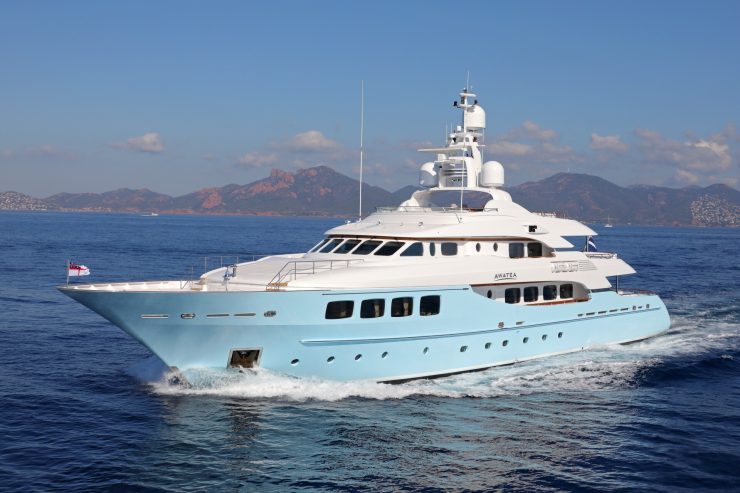 AWATEA | 2008 45m (147’8”) Royal Hakvoort