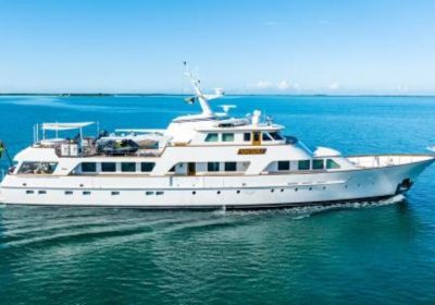 CALYPSO-1978-38.4m-126ft-Feadship-Motor-Yacht-for-sale_YachtDealz7