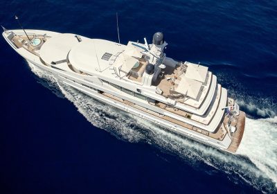 FRIENDSHIP-2000-52.8m-173.18ft-Oceanco-Motor-Yacht-for-sale_YachtDealz14