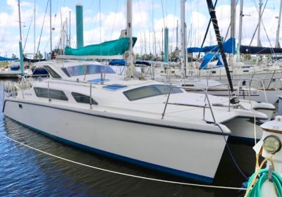 HAPPY-CAT-2007-10.21m-336-Gemini-Catamaran-Sailing-Yacht-for-sale_YachtDealz1