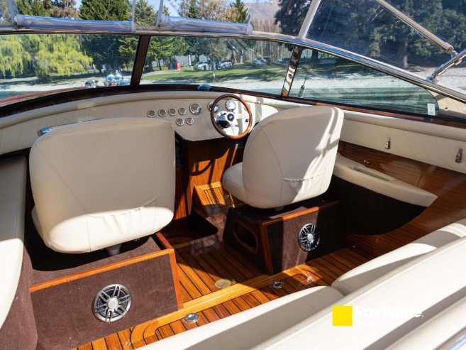 IZANA | 1999 10m (32.80ft) Classic Style Day Boat