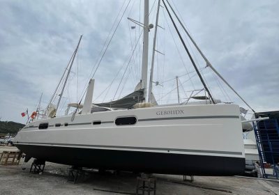 NIDARI-2005-15.8m-51-1022-Performance-Catana-521-Catamaran-for-sale_YachtDealz1