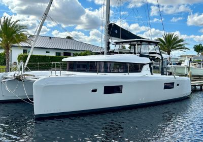 NO-SCHEDULE-2019-12.8m-42ft-Lagoon-42-Catamaran-for-sale_YachtDealz3