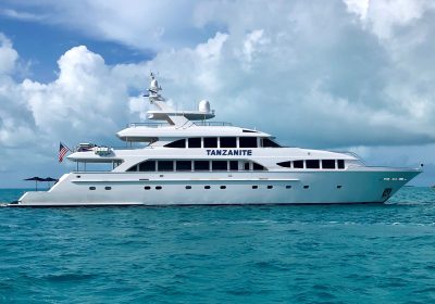 TANZANITE-2004-145ft-44.2m-Westship-Motor-Yacht-for-sale_YachtDealz1