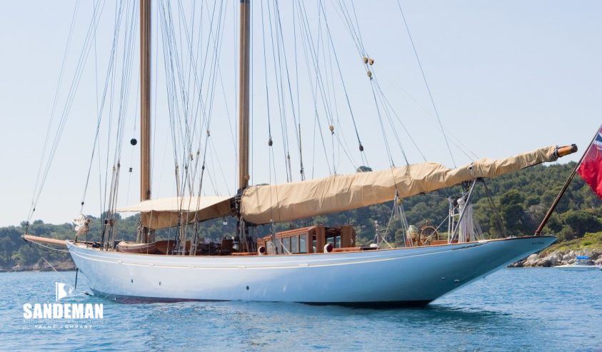 ALTAIR | 1931 40.78m (133.76ft) Classic Gaff-Rigged Schooner Sailing Yacht built by William Fife & Son