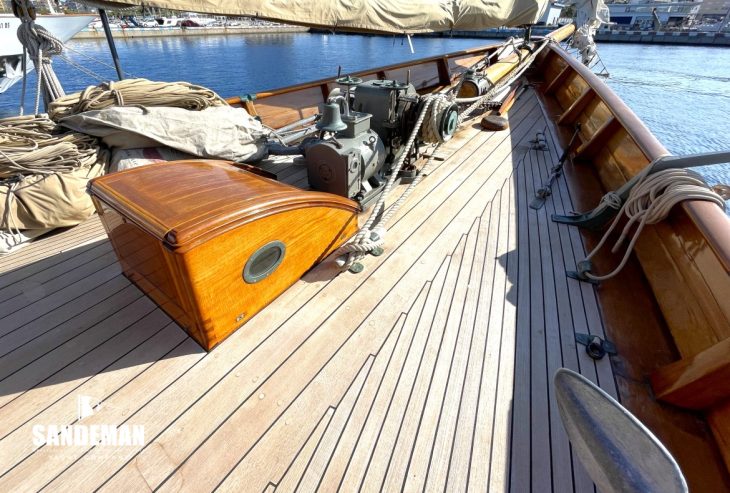 ALTAIR | 1931 40.78m (133.76ft) Classic Gaff-Rigged Schooner Sailing Yacht built by William Fife & Son