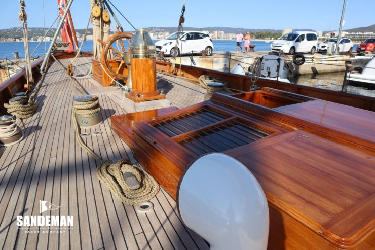 ALTAIR | 1931 40.78m (133.76ft) Classic Gaff-Rigged Schooner Sailing Yacht built by William Fife & Son