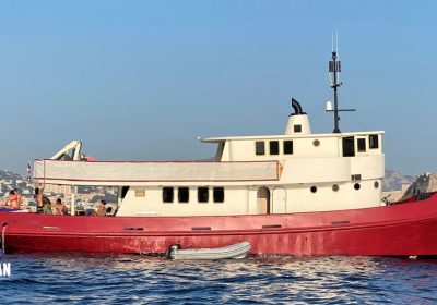 CAPOTESTA-1962-23.8m-78.06ft-Steel-Tug-Motor-Yacht-Conversion-for-sale_YachtDealz1