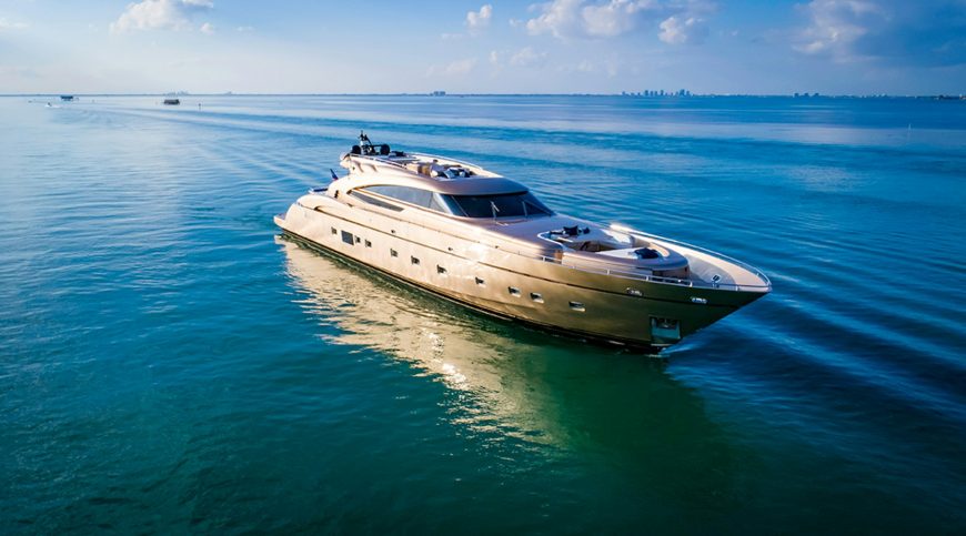 FIVE WAVES | 2010 35.99m (118’1″) Luxury Performance Sport Motor Yacht built by Italian shipyard AB Yachts