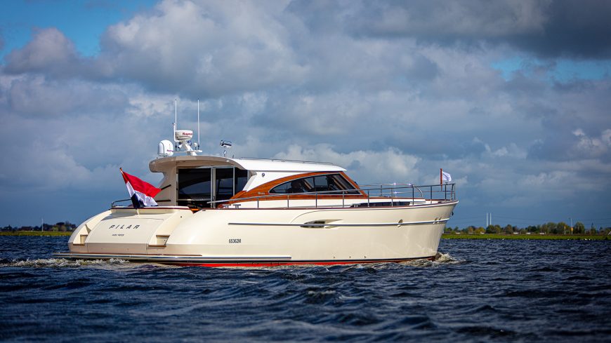 LADY MARY | 2012 15.6m (51.17ft) Vripack design Aluminium Motor Yacht built by Dutch shipyard Mulder