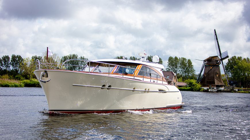 LADY MARY | 2012 15.6m (51.17ft) Vripack design Aluminium Motor Yacht built by Dutch shipyard Mulder