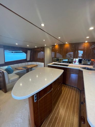 TIA | 2017 19.15m (62.81ft) Viking Convertible Enclosed Flybridge Sportfish Motor