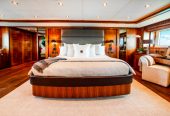 ACACIA | 2011 40m (131ft) Luxury High Performance Motor Yacht built by British shipyard Sunseeker