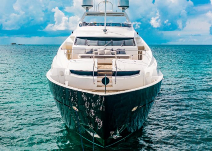 ACACIA | 2011 40m (131ft) Luxury High Performance Motor Yacht built by British shipyard Sunseeker