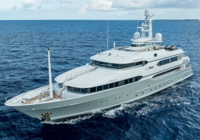 AMANTI-2003-51.82m-170ft-Feadship-Motor-Yacht-for-sale_YachtDealz15