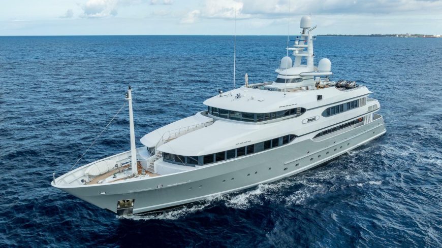 AMANTI | 2003 52m (170ft) Luxury Tri-Deck Motor Yacht built by Dutch shipyard Feadship