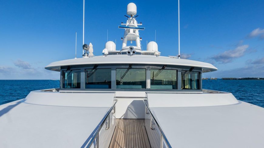 AMANTI | 2003 52m (170ft) Luxury Tri-Deck Motor Yacht built by Dutch shipyard Feadship