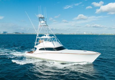 BLUE-ANGEL-2013-18.59m-61ft-Garlington-Convertible-Sport-Fisher-Motor-Yacht-for-sale_YachtDealz25