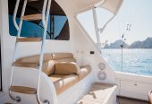 C STUDENT | 2017 20.12m (66’) VIKING 66 Convertible Sport Fisher Motor Yacht