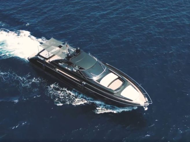 DR NO | 2021 23.10m (75.77ft) RIVA 76 BAHAMAS Convertible Fast Luxury Motor Yacht