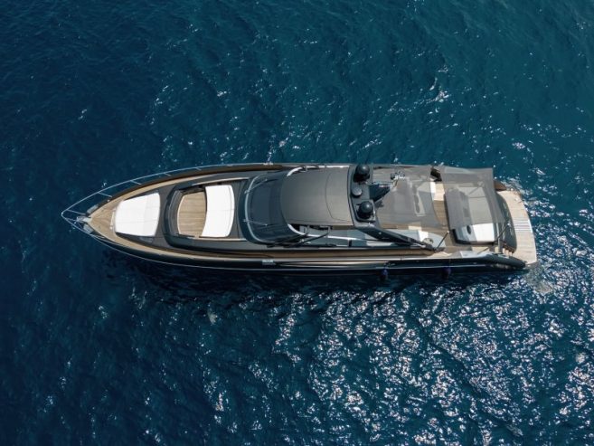 DR NO | 2021 23.10m (75.77ft) RIVA 76 BAHAMAS Convertible Fast Luxury Motor Yacht