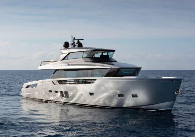 RADKAT-2023-23.75m-77.9ft-Sanlorenzo-SX76-Flybridge-Motor-Yacht-for-sale_YachtDealz1