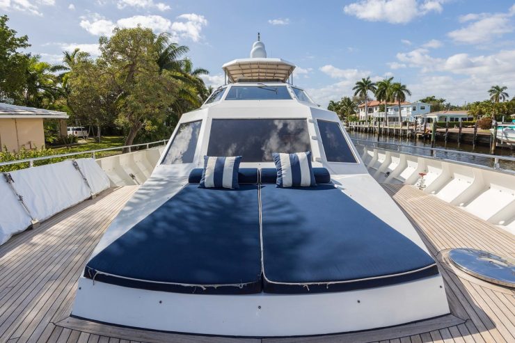 SEA CLASS 1985 42.37 (138.97ft) Classic Flybridge Motor Yacht built by German shipyard ABEKING & RASMUSSEN